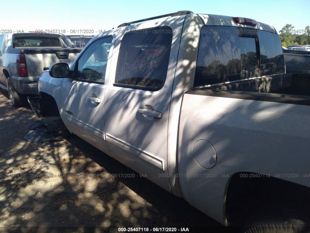 Photo 2 VIN: 3GCPKTE28BG213359 - CHEVROLET SILVERADO 1500 