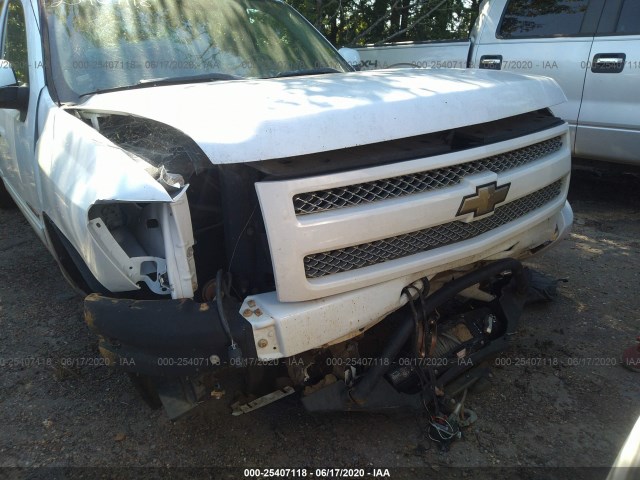 Photo 5 VIN: 3GCPKTE28BG213359 - CHEVROLET SILVERADO 1500 