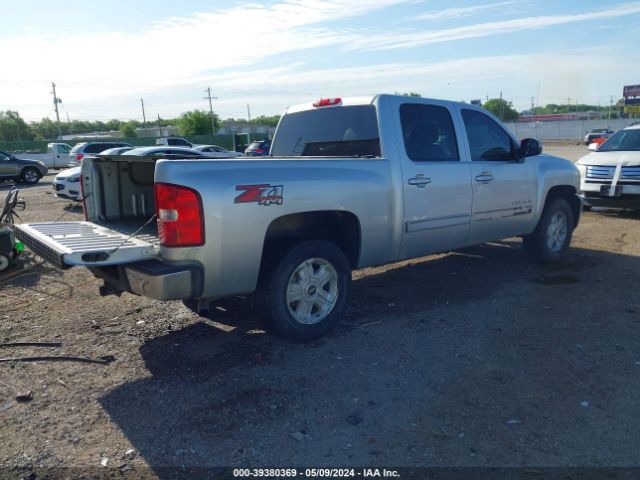 Photo 3 VIN: 3GCPKTE31BG295444 - CHEVROLET SILVERADO 1500 