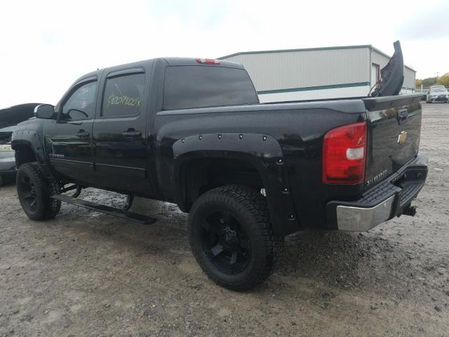 Photo 2 VIN: 3GCPKTE32BG103996 - CHEVROLET SILVERADO 