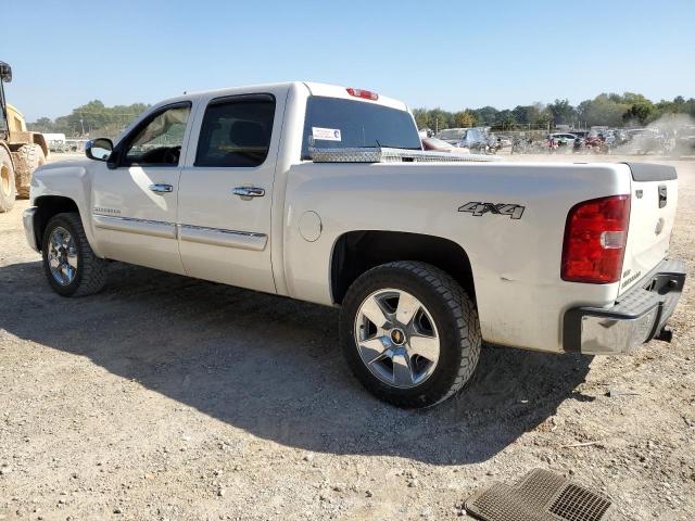 Photo 1 VIN: 3GCPKTE32BG158092 - CHEVROLET SILVERADO 