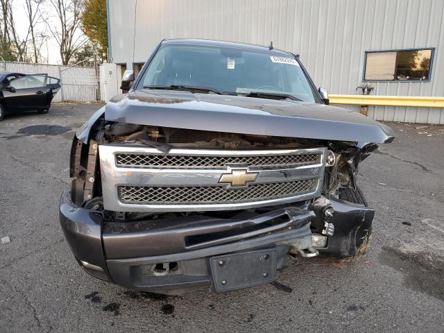 Photo 4 VIN: 3GCPKTE32BG279351 - CHEVROLET SILVERADO 