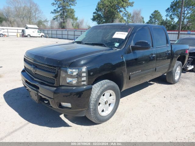 Photo 1 VIN: 3GCPKTE33BG323681 - CHEVROLET SILVERADO 1500 