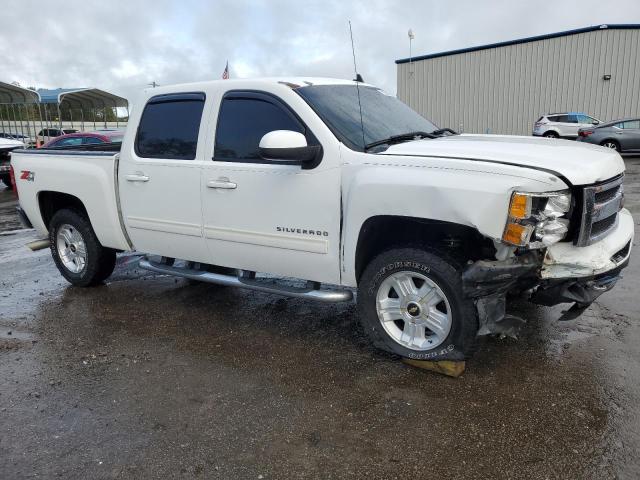 Photo 3 VIN: 3GCPKTE35BG233903 - CHEVROLET SILVERADO 