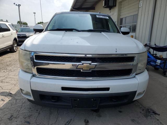 Photo 4 VIN: 3GCPKTE36BG364483 - CHEVROLET SILVERADO 