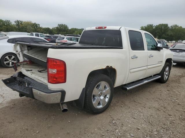 Photo 2 VIN: 3GCPKTE37BG229626 - CHEVROLET SILVERADO 