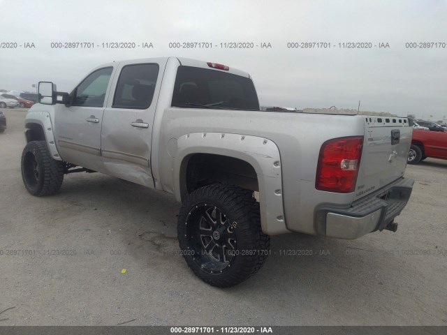 Photo 2 VIN: 3GCPKTE37BG230162 - CHEVROLET SILVERADO 1500 