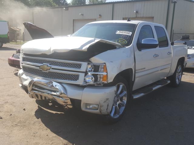 Photo 1 VIN: 3GCPKTE38BG350892 - CHEVROLET SILVERADO 