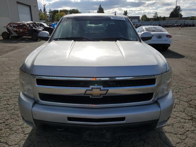 Photo 4 VIN: 3GCPKTE3XBG148460 - CHEVROLET SILVERADO 