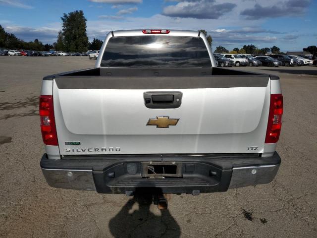 Photo 5 VIN: 3GCPKTE3XBG148460 - CHEVROLET SILVERADO 