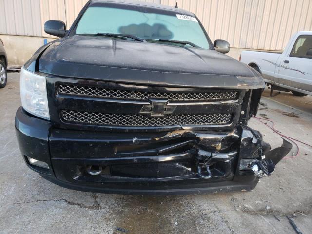 Photo 4 VIN: 3GCPKTE3XBG364647 - CHEVROLET SILVERADO 