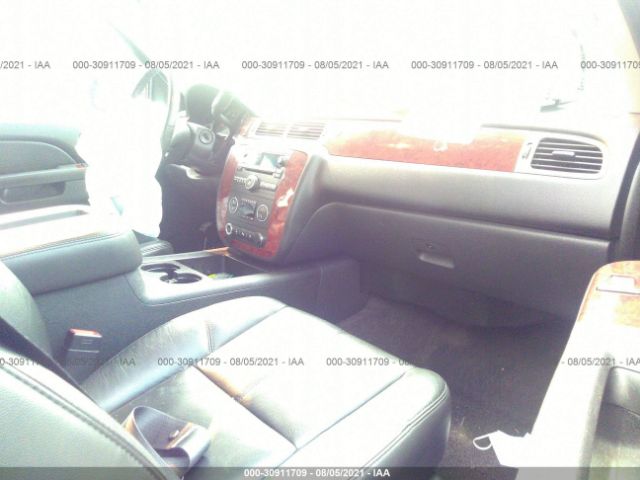 Photo 4 VIN: 3GCPKTE3XBG396885 - CHEVROLET SILVERADO 1500 