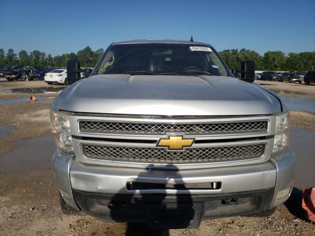 Photo 8 VIN: 3GCPKTE71DG229045 - CHEVROLET SILVERADO 