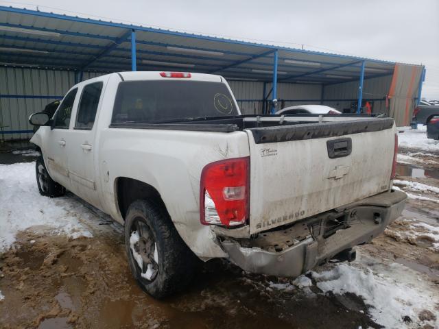 Photo 2 VIN: 3GCPKTE73DG110557 - CHEVROLET SILVERADO 