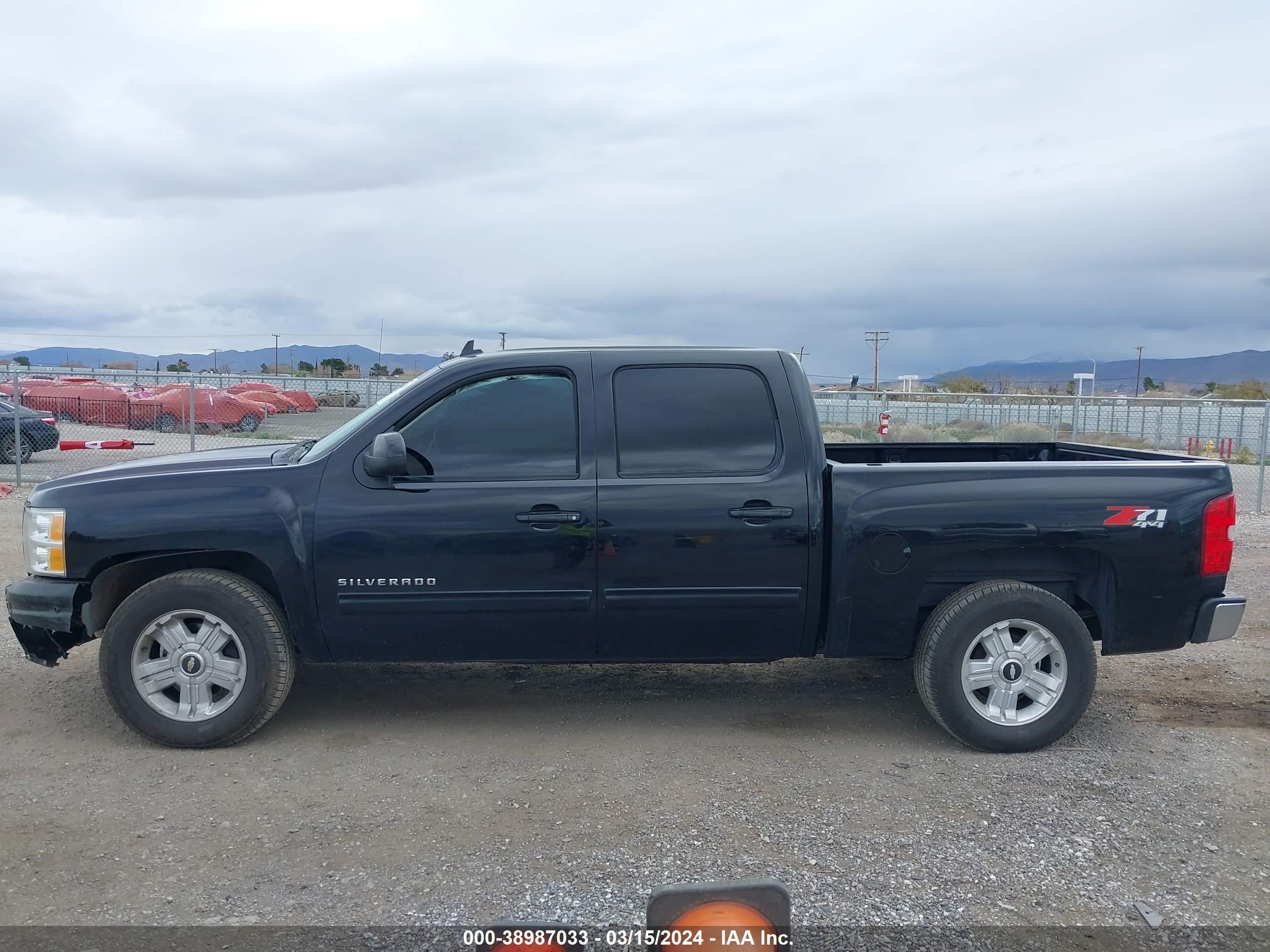 Photo 13 VIN: 3GCPKTE74DG231744 - CHEVROLET SILVERADO 