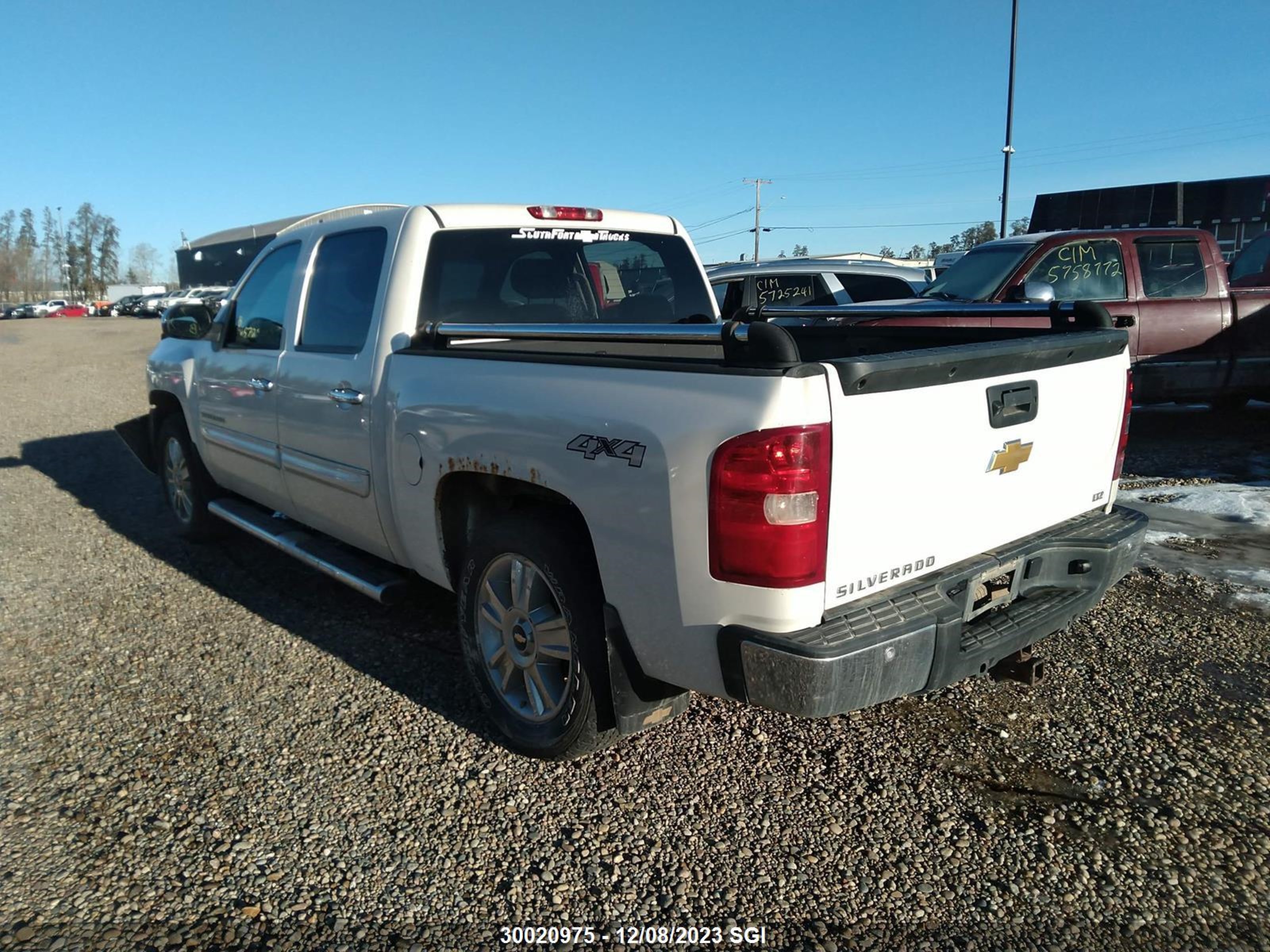 Photo 2 VIN: 3GCPKTE76DG174270 - CHEVROLET SILVERADO 