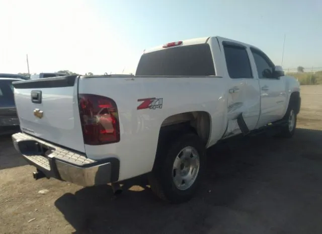 Photo 3 VIN: 3GCPKTE76DG308386 - CHEVROLET SILVERADO 1500 