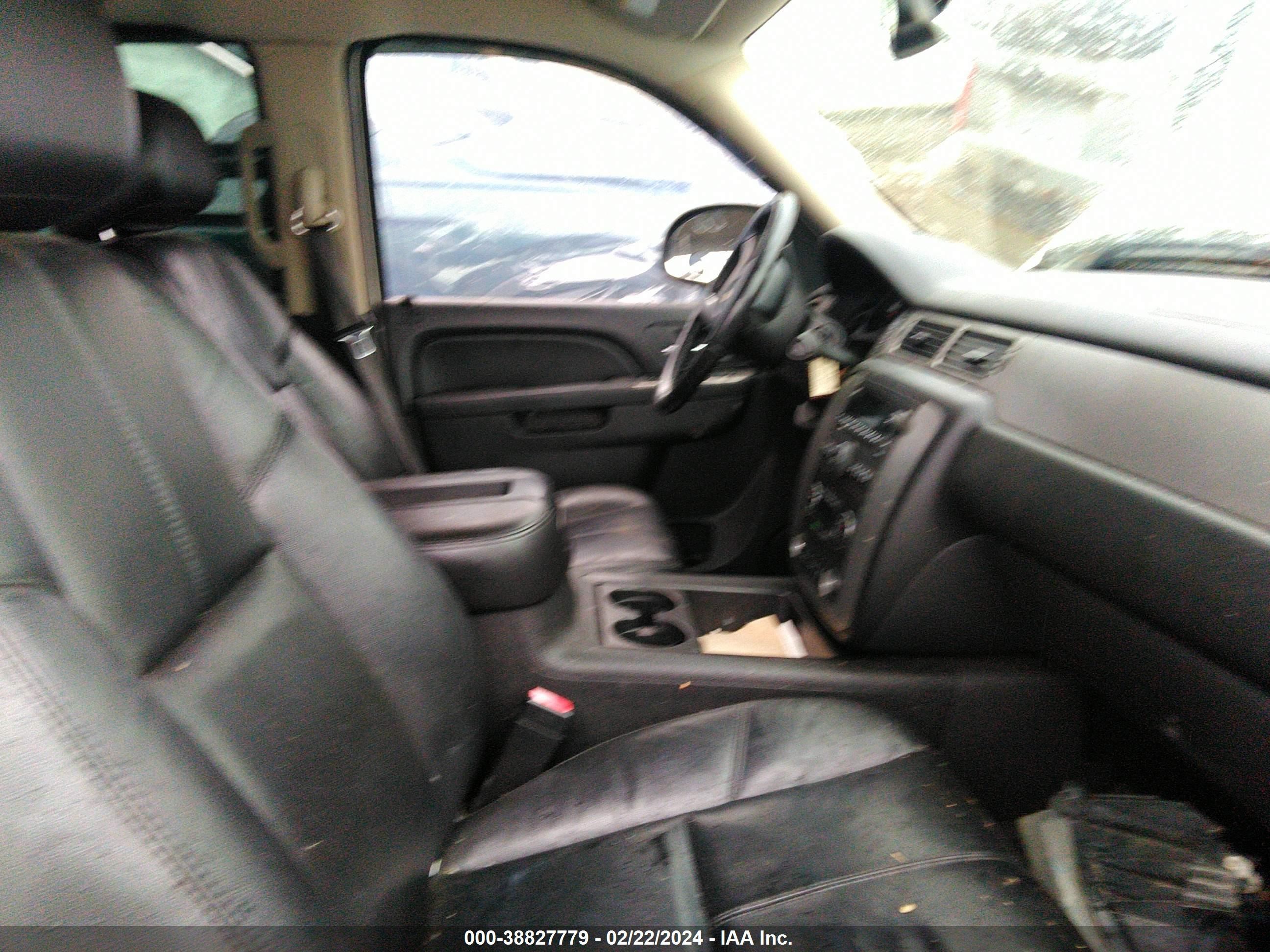 Photo 4 VIN: 3GCPKTE77CG130812 - CHEVROLET SILVERADO 