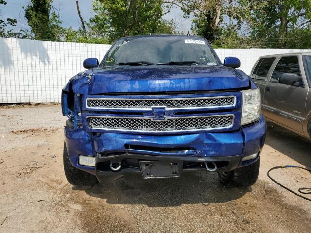 Photo 4 VIN: 3GCPKTE79DG173923 - CHEVROLET SILVERADO 