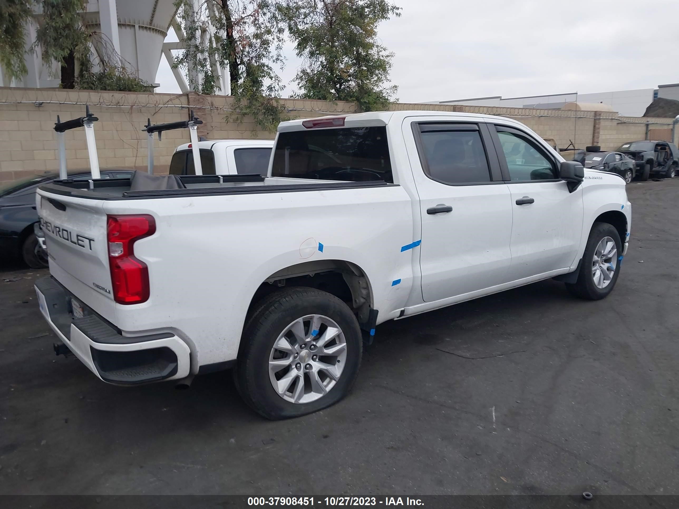 Photo 3 VIN: 3GCPWBEH1MG177620 - CHEVROLET SILVERADO 