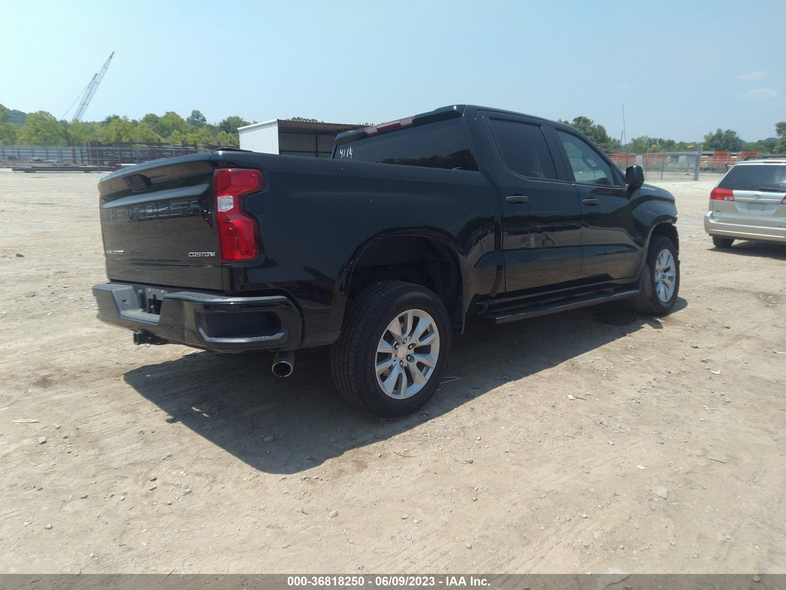 Photo 3 VIN: 3GCPWBEH6LG244114 - CHEVROLET SILVERADO 