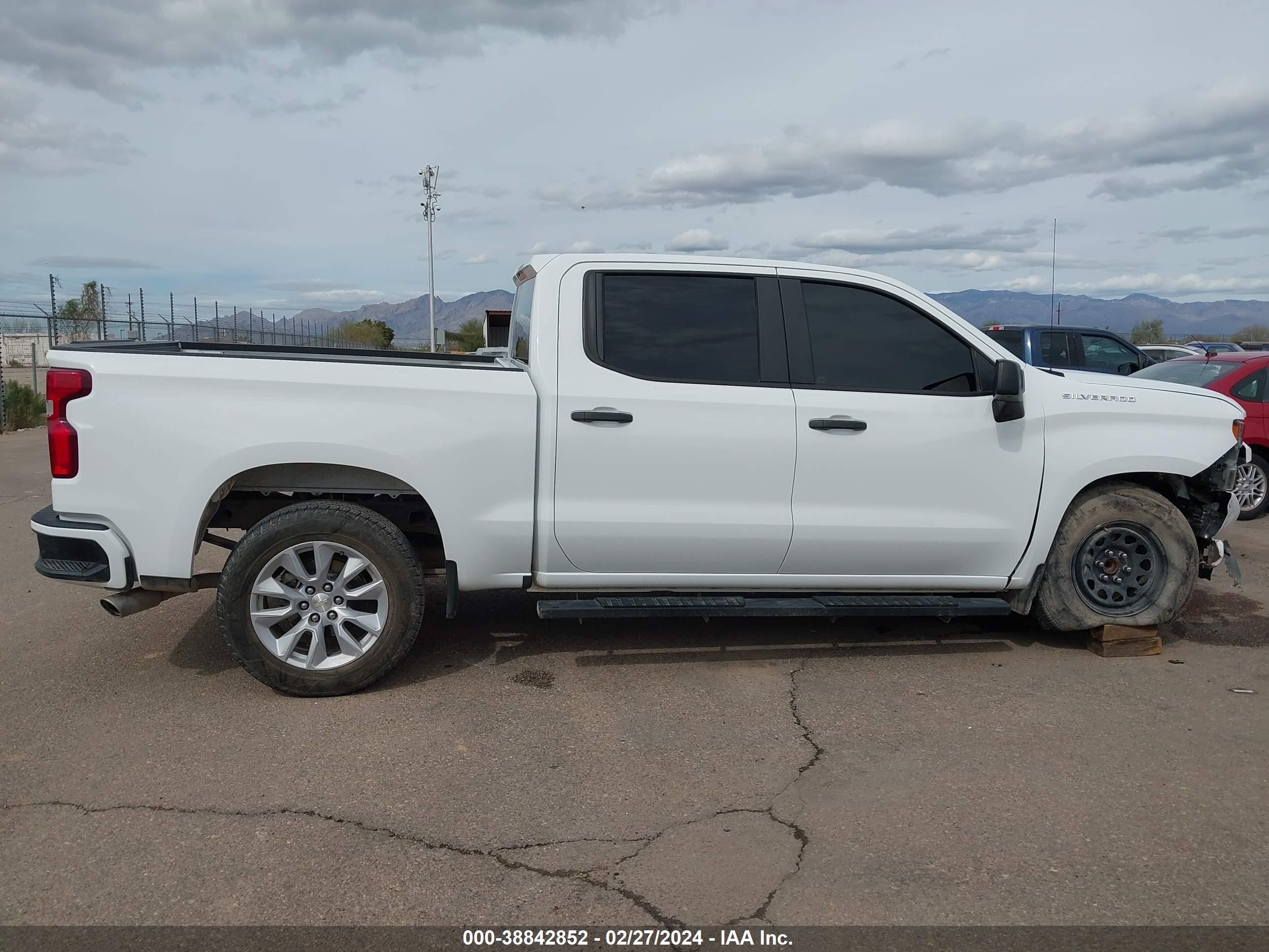 Photo 12 VIN: 3GCPWBEH8KG142098 - CHEVROLET SILVERADO 