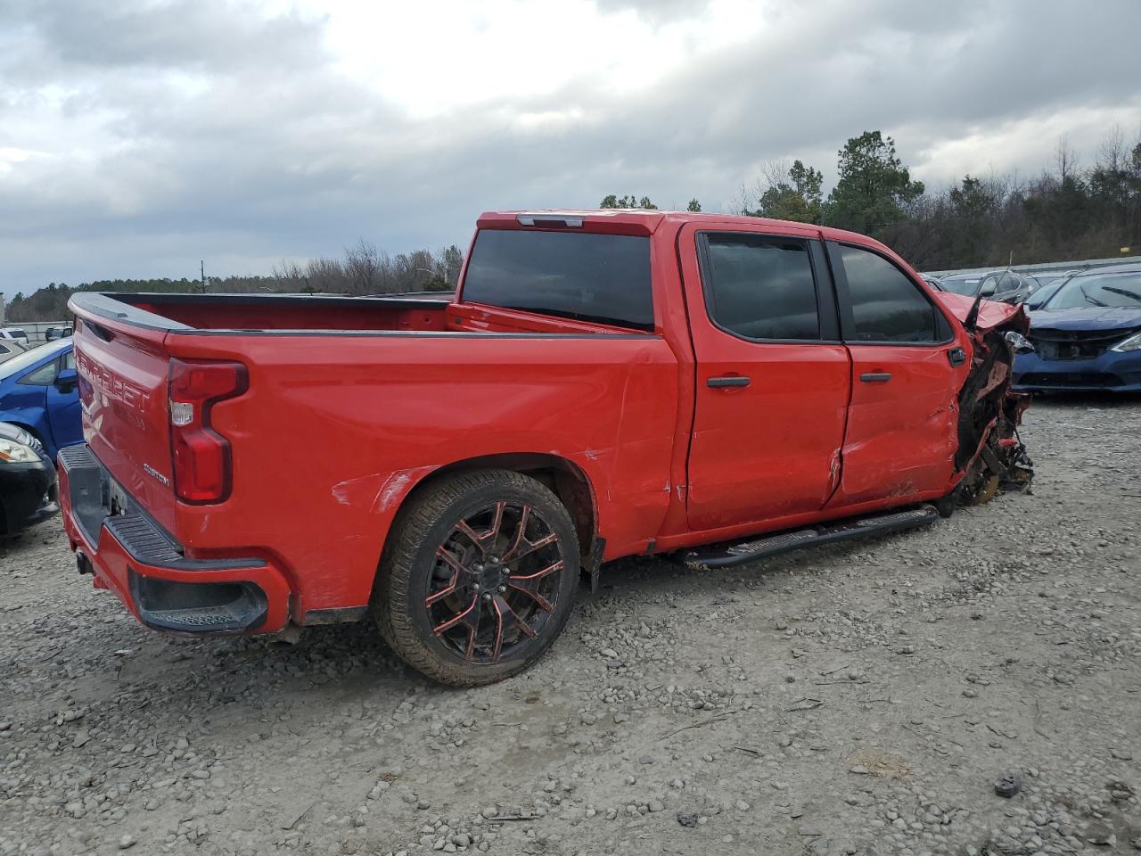 Photo 2 VIN: 3GCPWBEK2MG408083 - CHEVROLET SILVERADO 