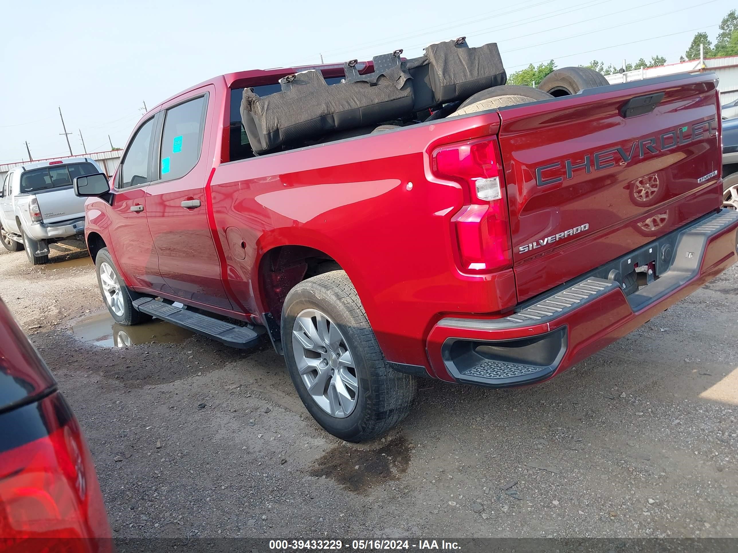 Photo 2 VIN: 3GCPWBEK7LG213174 - CHEVROLET SILVERADO 