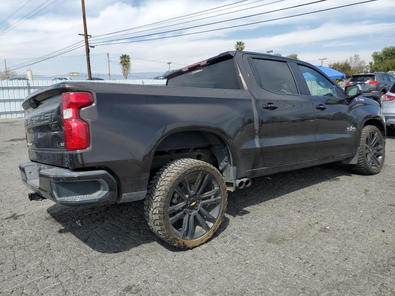 Photo 2 VIN: 3GCPWCED1KG164219 - CHEVROLET SILVERADO 