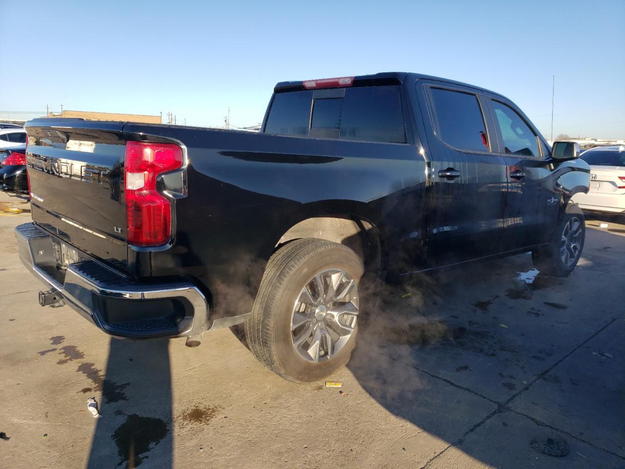 Photo 2 VIN: 3GCPWCED3KG281624 - CHEVROLET SILVERADO 