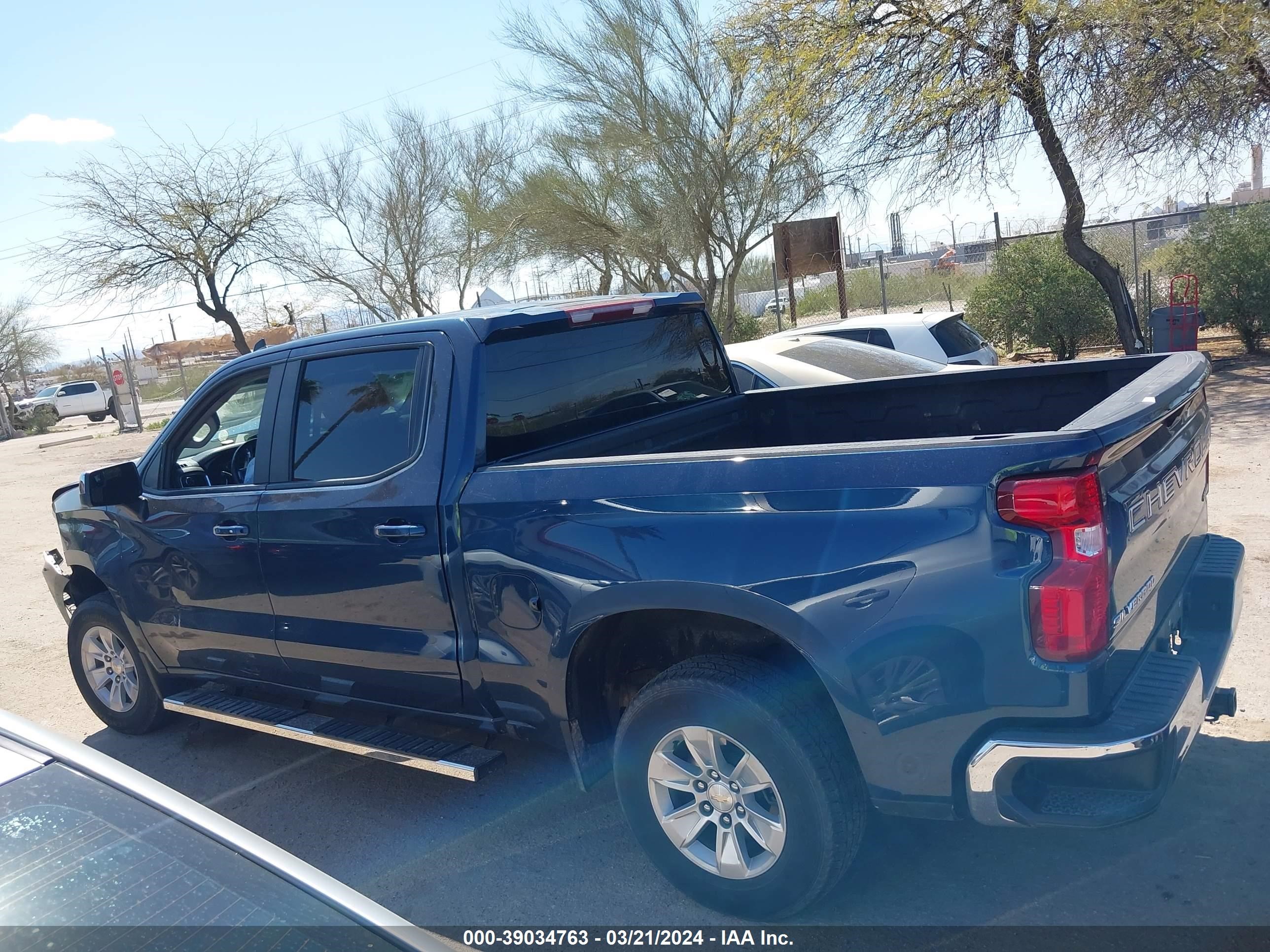 Photo 13 VIN: 3GCPWCED3MG328637 - CHEVROLET SILVERADO 