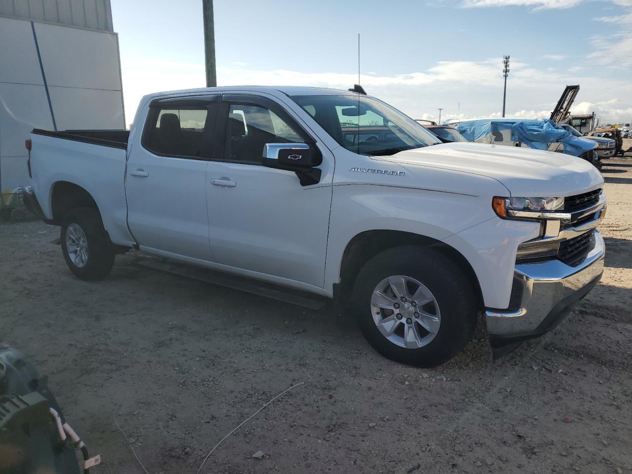 Photo 3 VIN: 3GCPWCED4LG207954 - CHEVROLET SILVERADO 