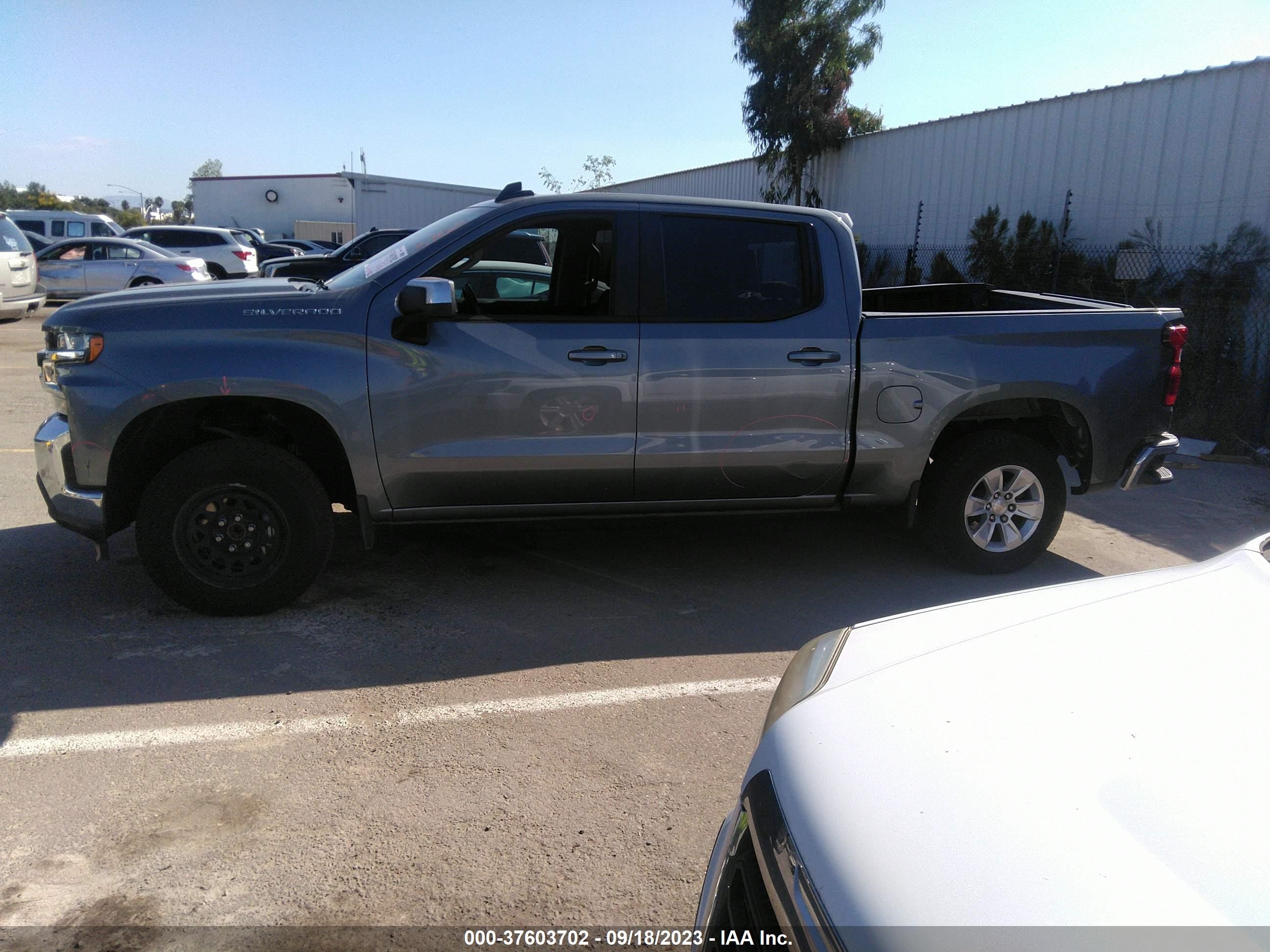 Photo 13 VIN: 3GCPWCED8MG112542 - CHEVROLET SILVERADO 