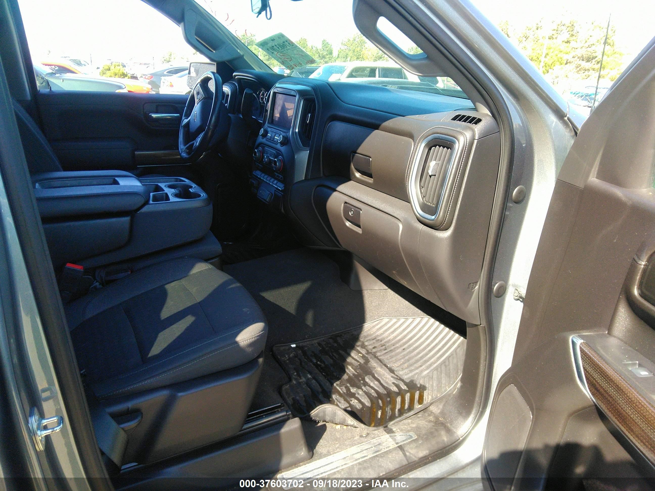 Photo 4 VIN: 3GCPWCED8MG112542 - CHEVROLET SILVERADO 