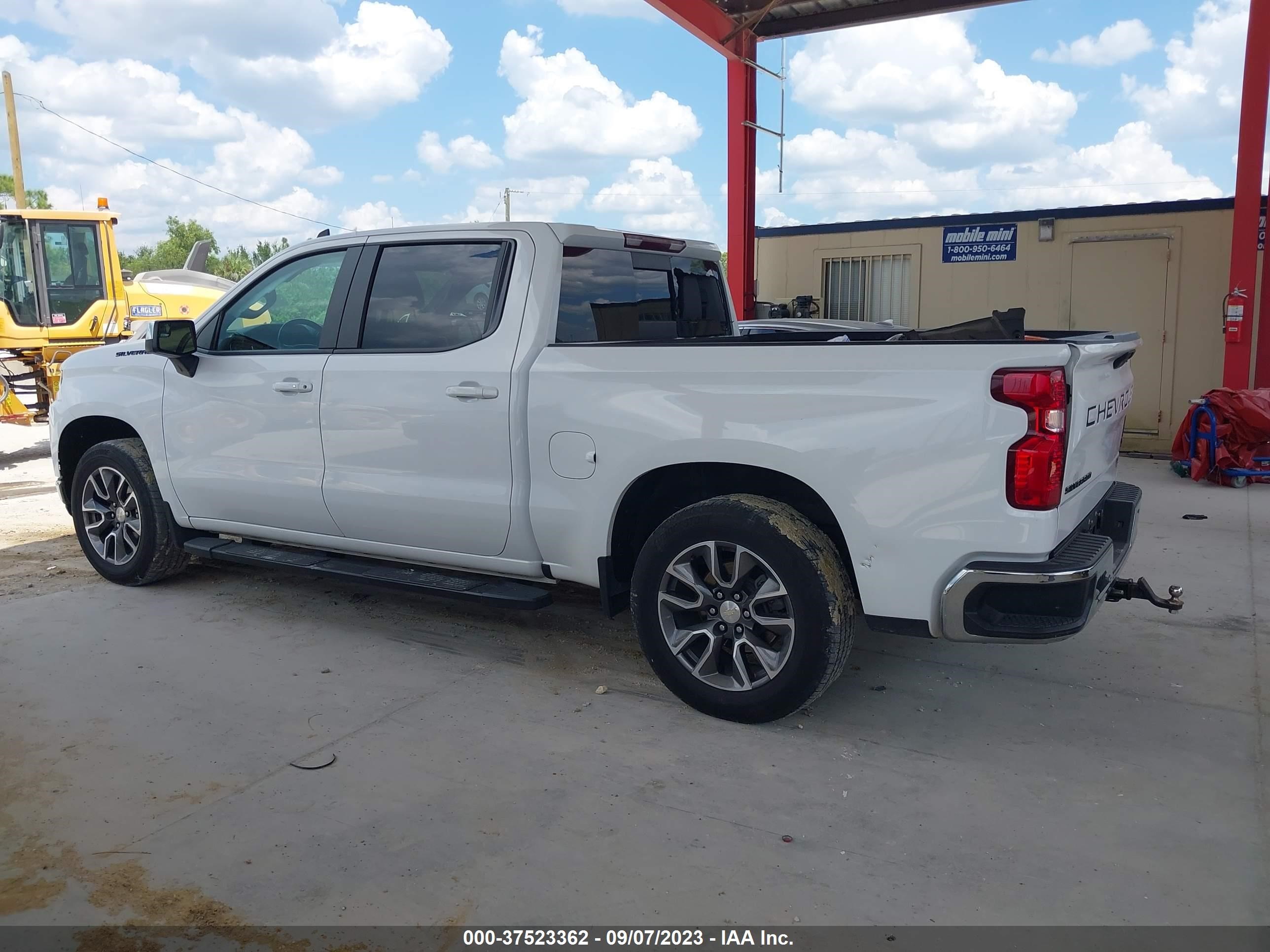 Photo 13 VIN: 3GCPWCEDXLG215153 - CHEVROLET SILVERADO 