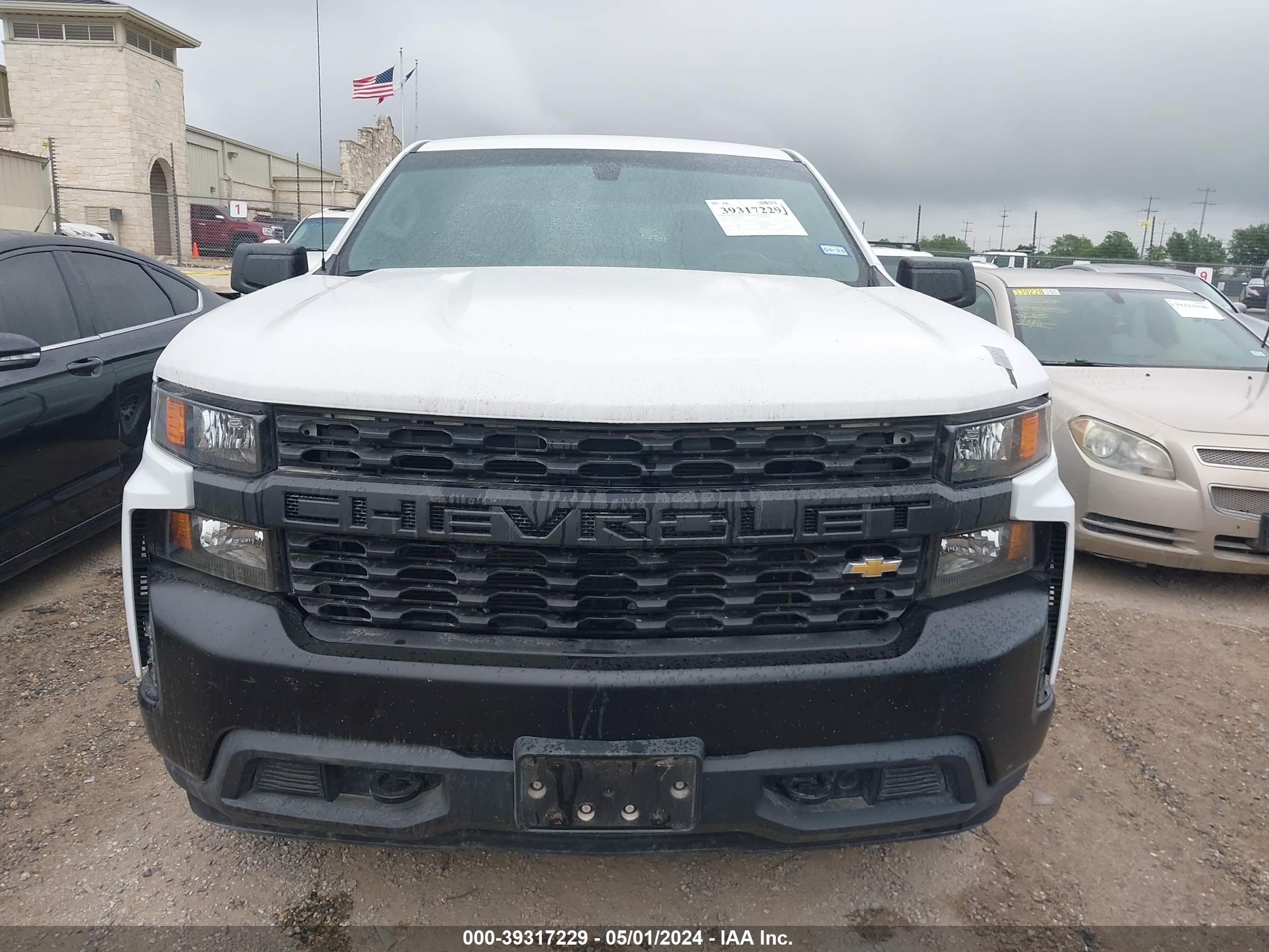 Photo 11 VIN: 3GCPYAEH4MG223817 - CHEVROLET SILVERADO 