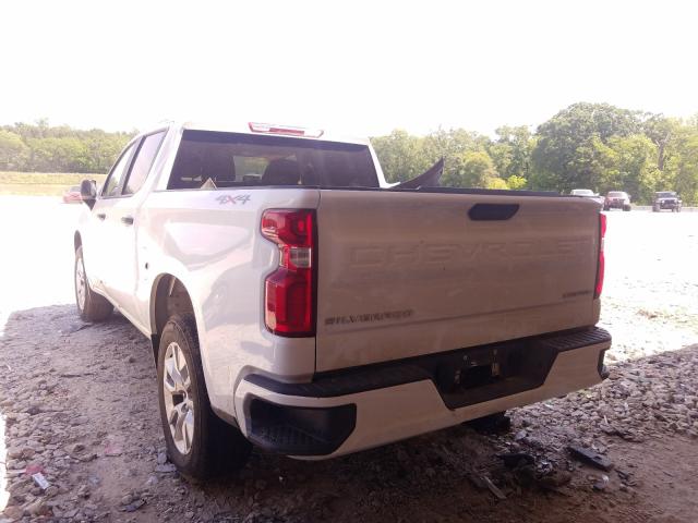 Photo 2 VIN: 3GCPYBEH3MG165771 - CHEVROLET SILVERADO 