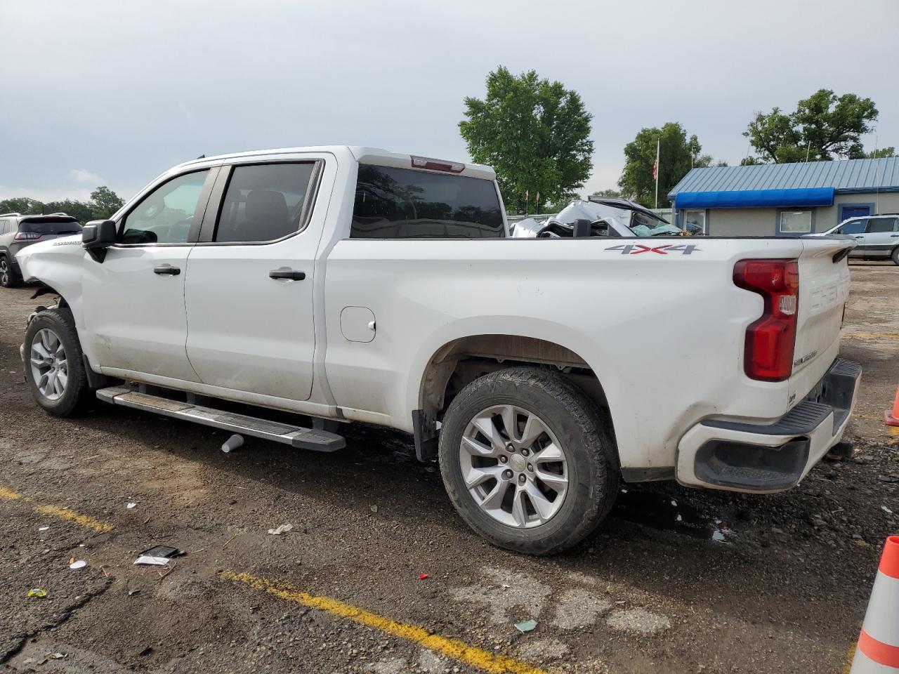 Photo 1 VIN: 3GCPYBEH6KG170749 - CHEVROLET SILVERADO 