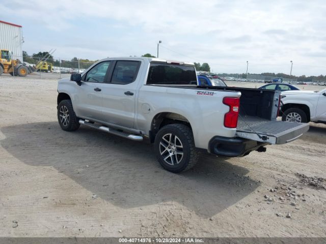 Photo 2 VIN: 3GCPYCEF2KG219336 - CHEVROLET SILVERADO 