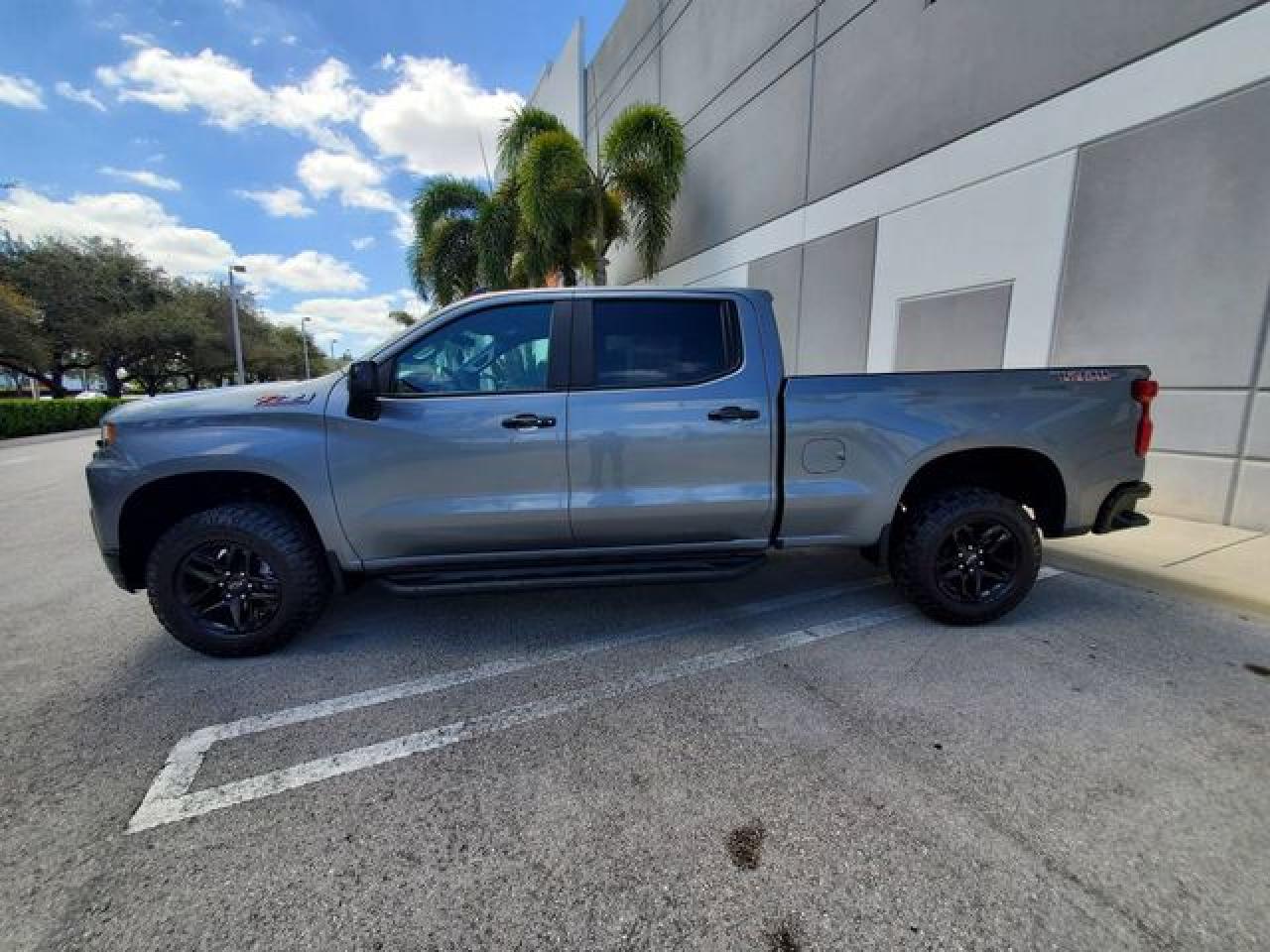 Photo 8 VIN: 3GCPYFED1LG373084 - CHEVROLET SILVERADO 