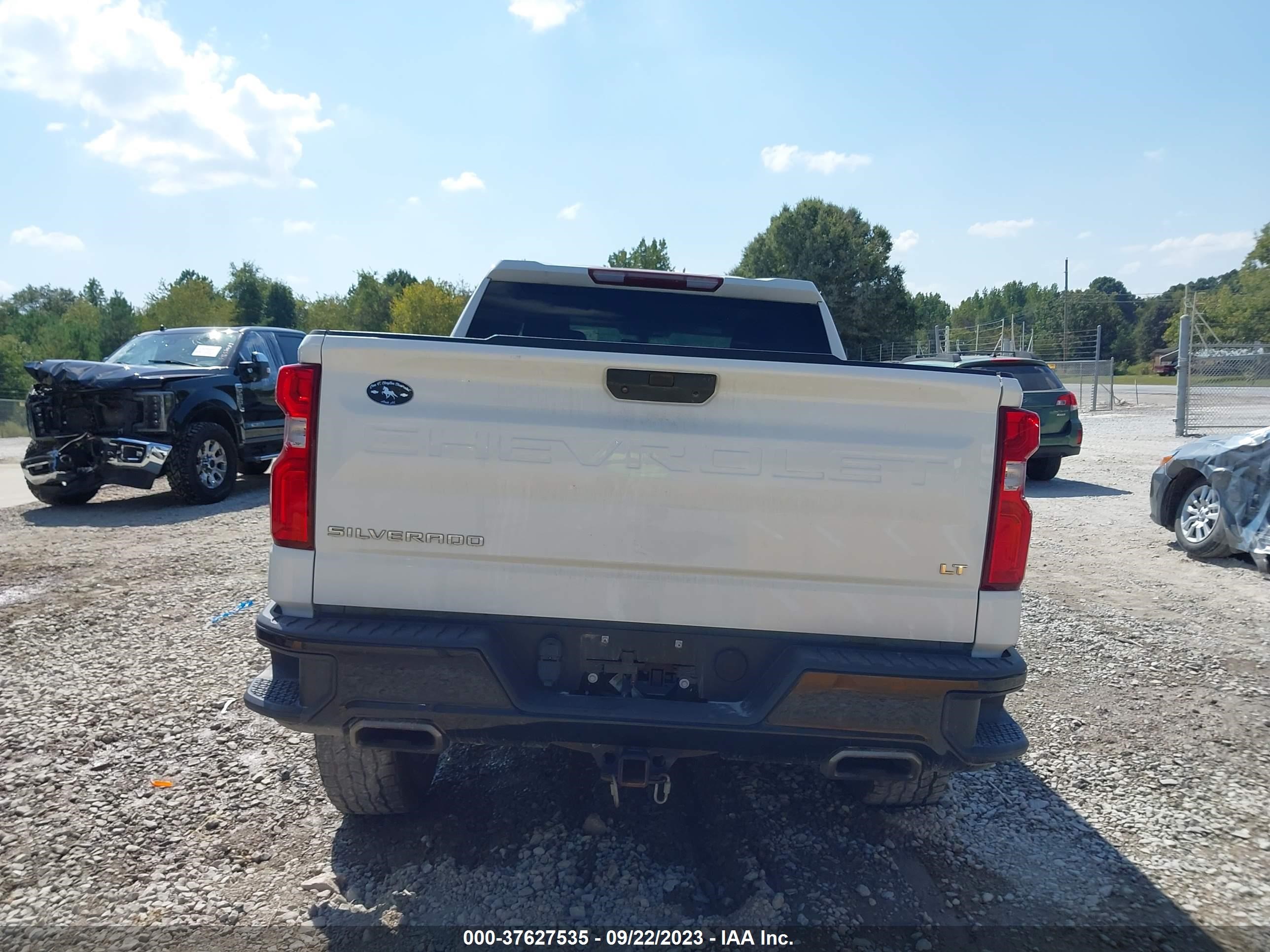 Photo 15 VIN: 3GCPYFED2KG155721 - CHEVROLET SILVERADO 