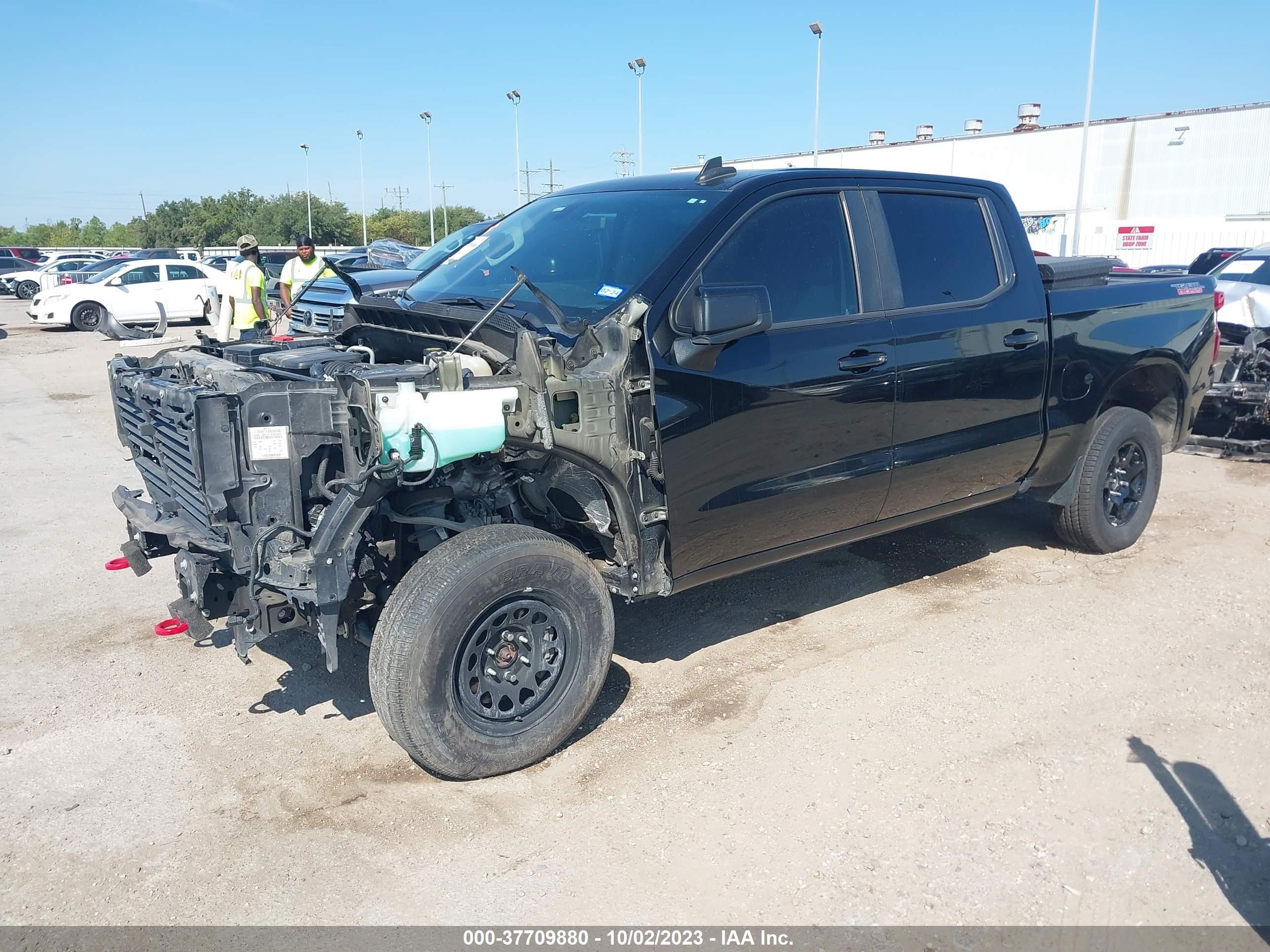 Photo 1 VIN: 3GCPYFED2LG117309 - CHEVROLET SILVERADO 