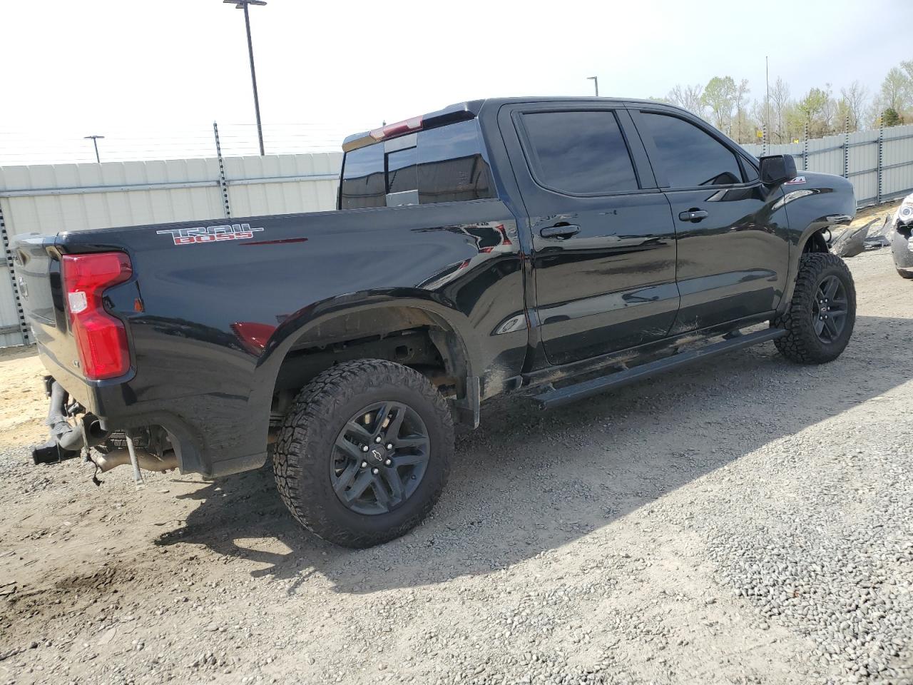 Photo 2 VIN: 3GCPYFED2MG349989 - CHEVROLET SILVERADO 