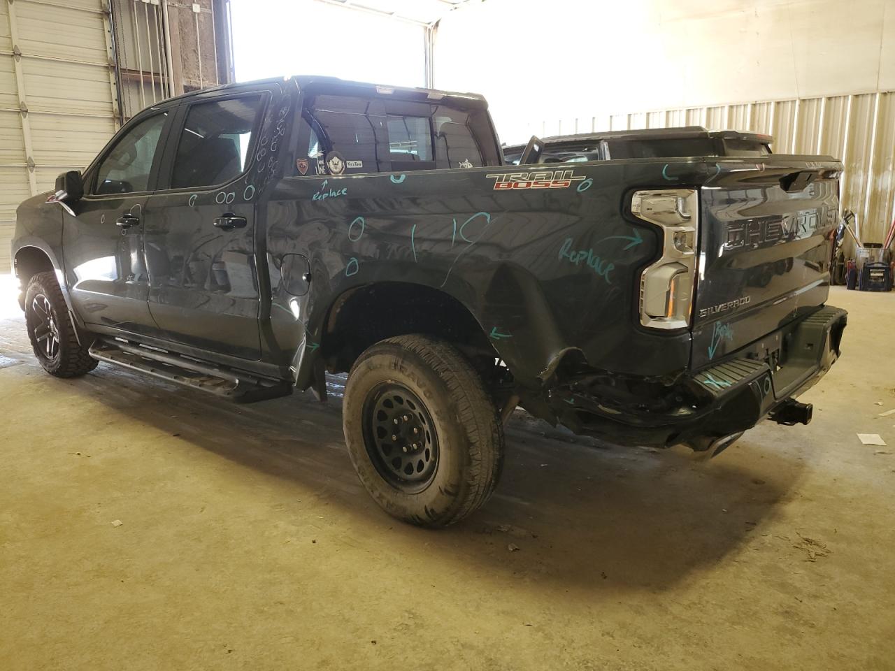 Photo 1 VIN: 3GCPYFED3KG254533 - CHEVROLET SILVERADO 