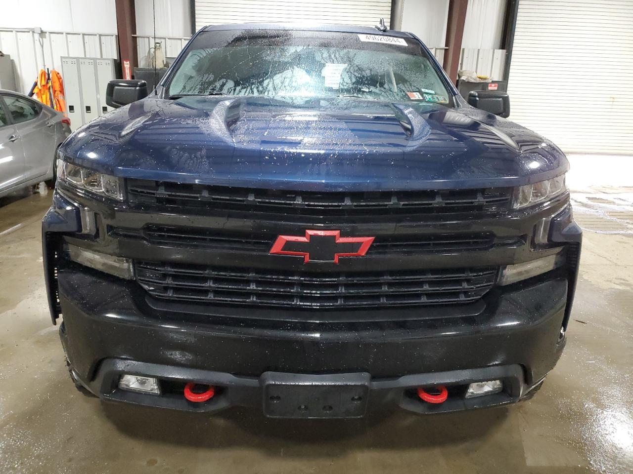 Photo 4 VIN: 3GCPYFED4KG182502 - CHEVROLET SILVERADO 