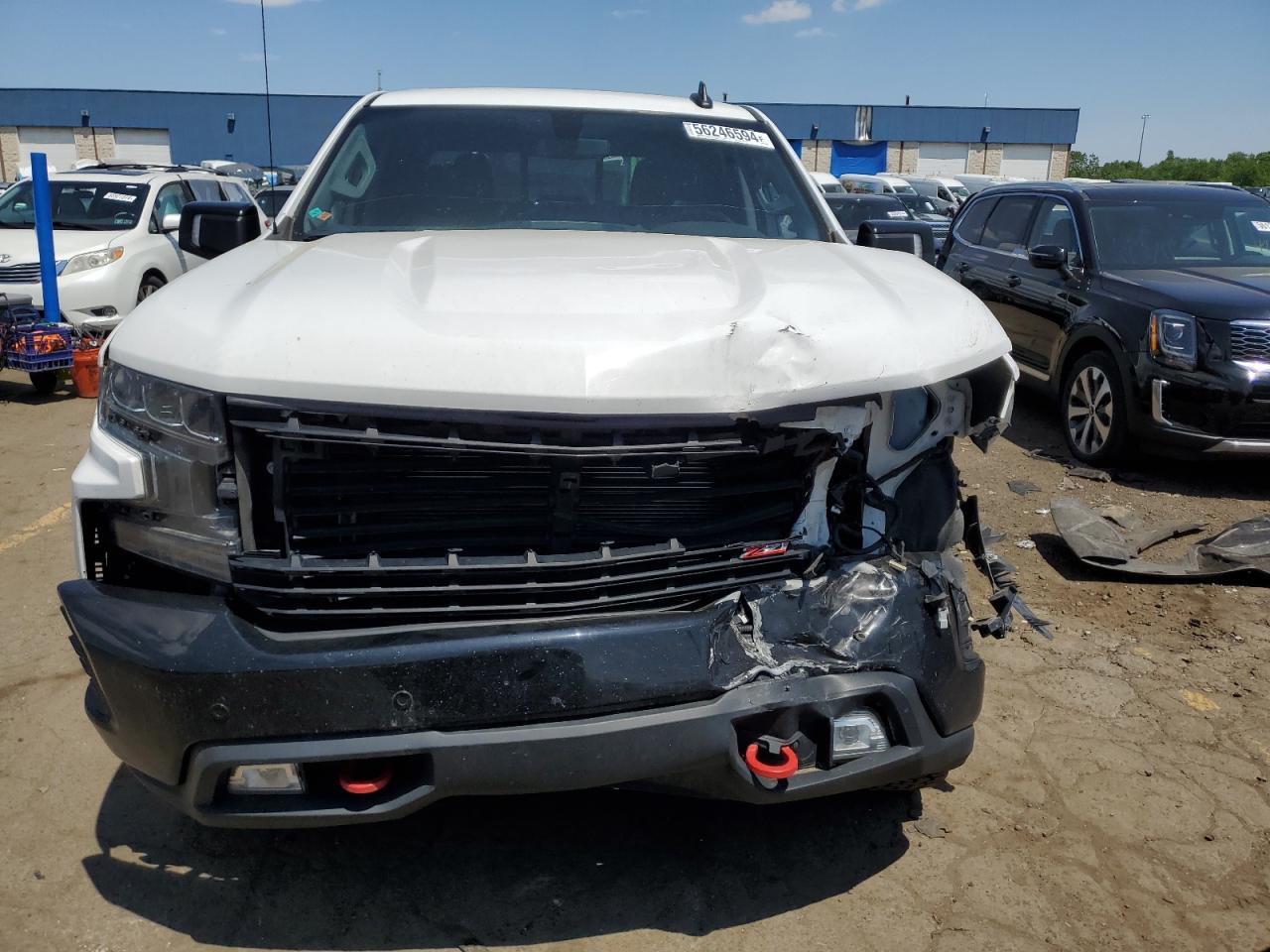 Photo 4 VIN: 3GCPYFEDXLG393933 - CHEVROLET SILVERADO 