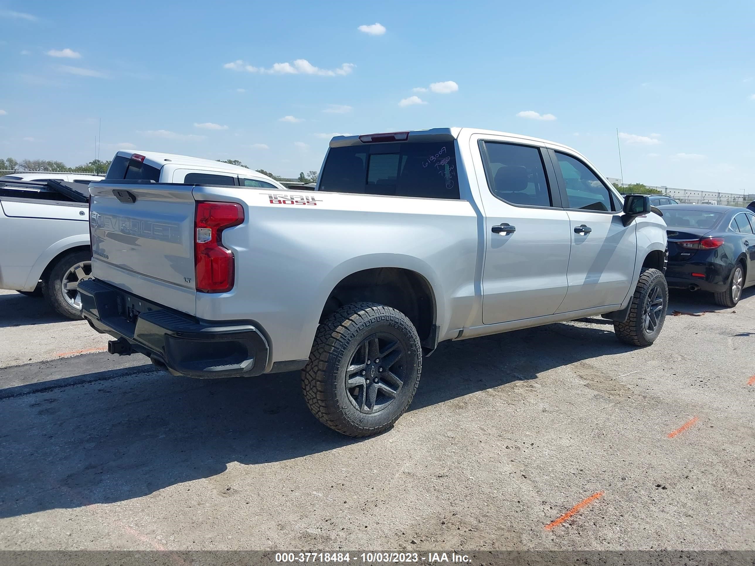 Photo 3 VIN: 3GCPYFEL1LG360049 - CHEVROLET SILVERADO 