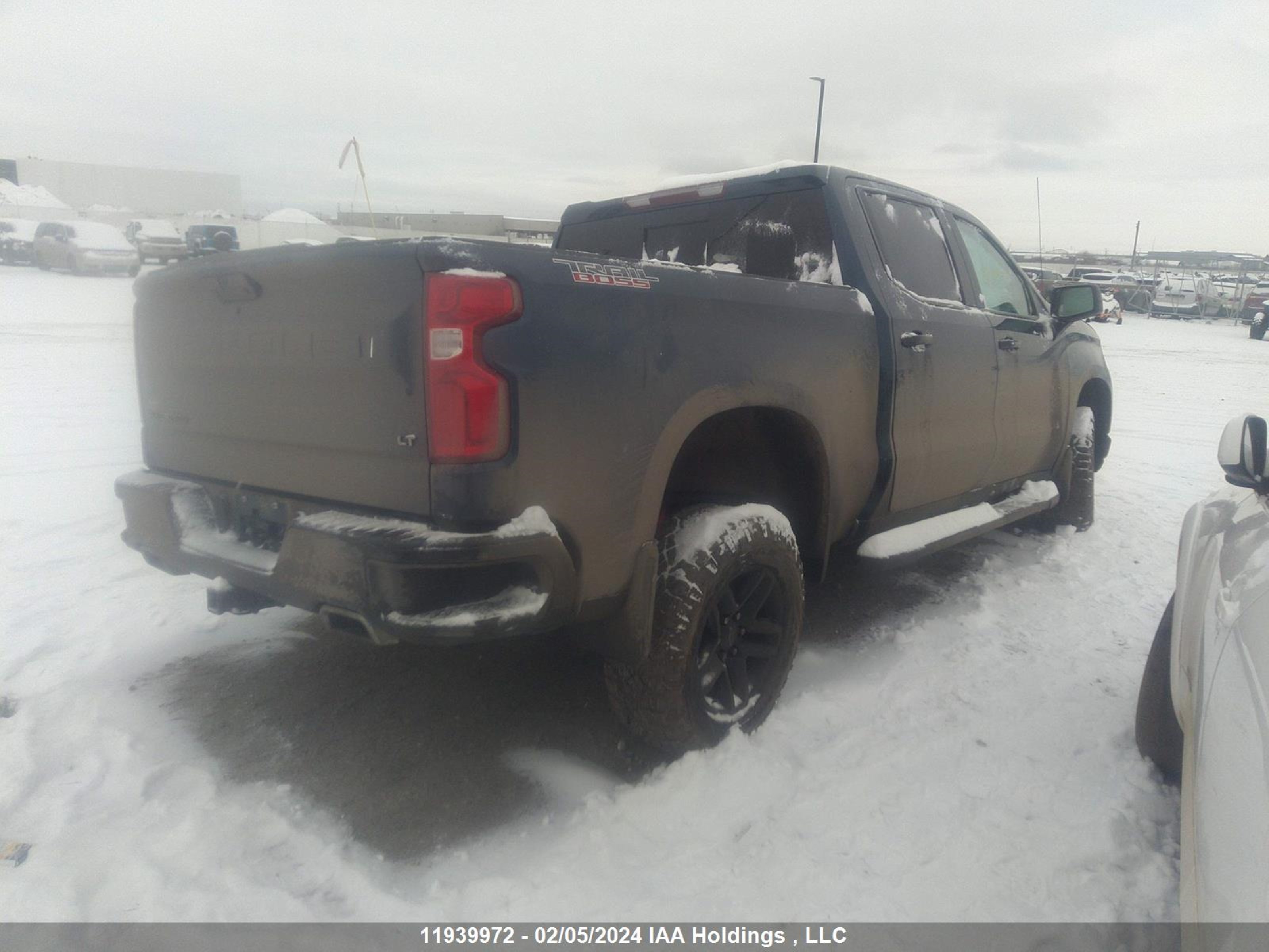 Photo 3 VIN: 3GCPYFEL4MG124660 - CHEVROLET SILVERADO 