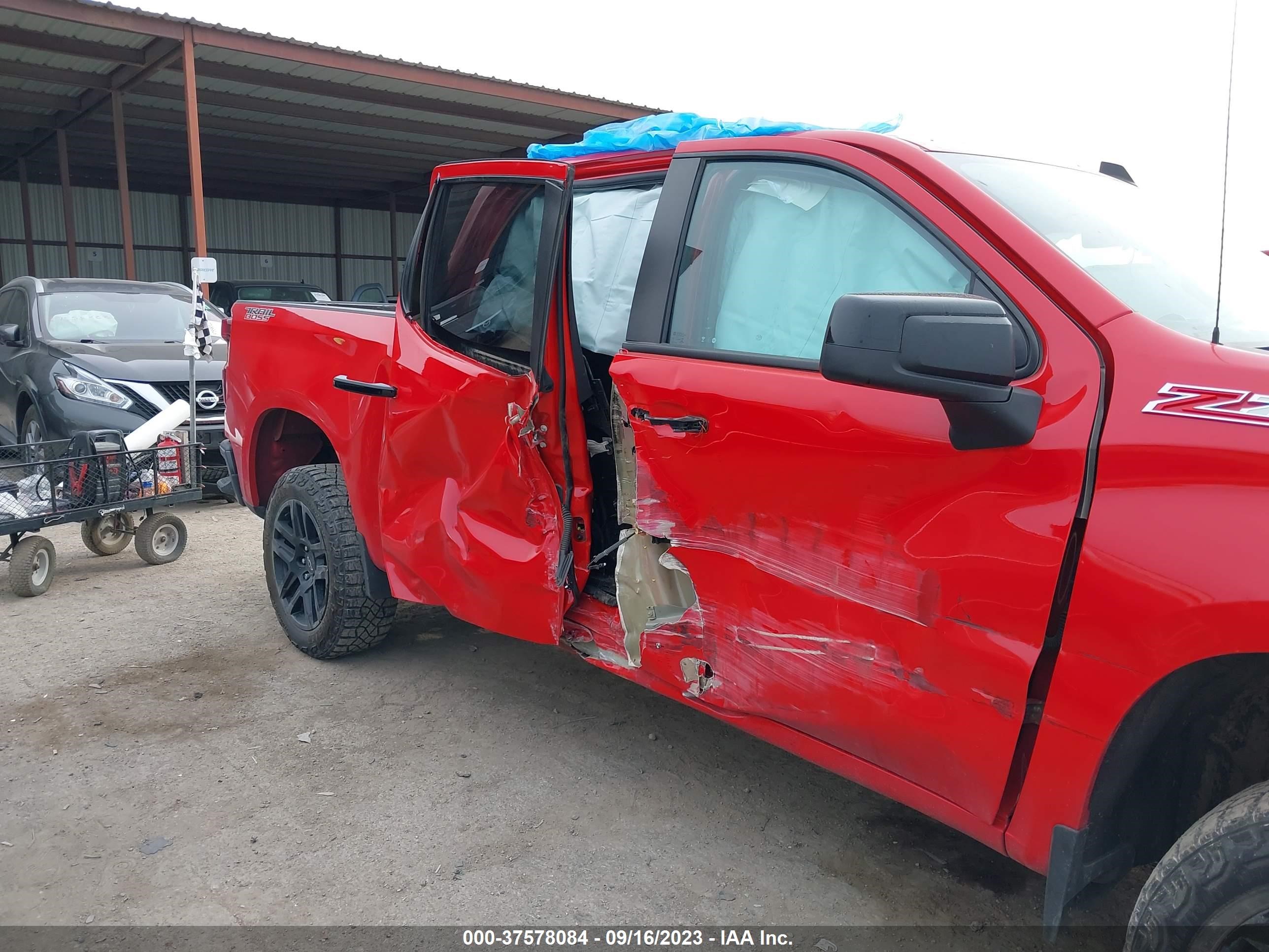 Photo 5 VIN: 3GCPYFEL9NG159955 - CHEVROLET SILVERADO 