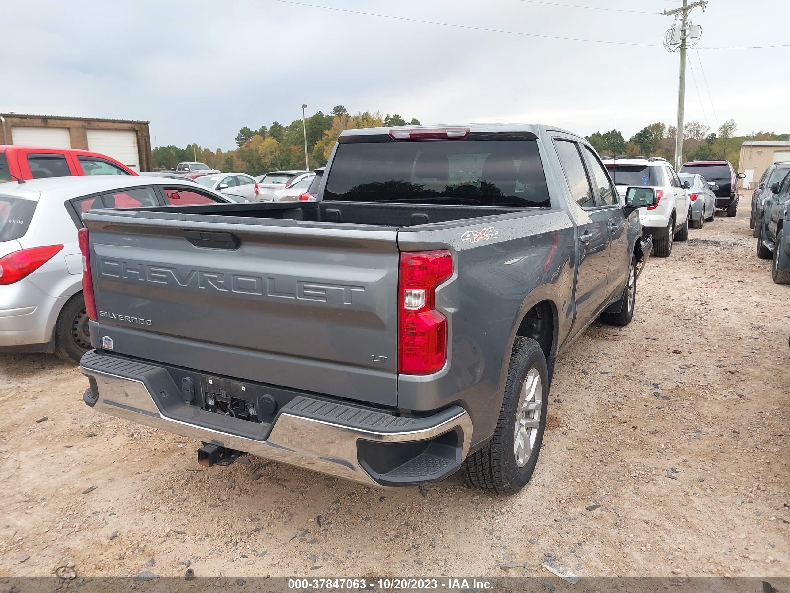 Photo 3 VIN: 3GCPYJEK1MG354599 - CHEVROLET SILVERADO 